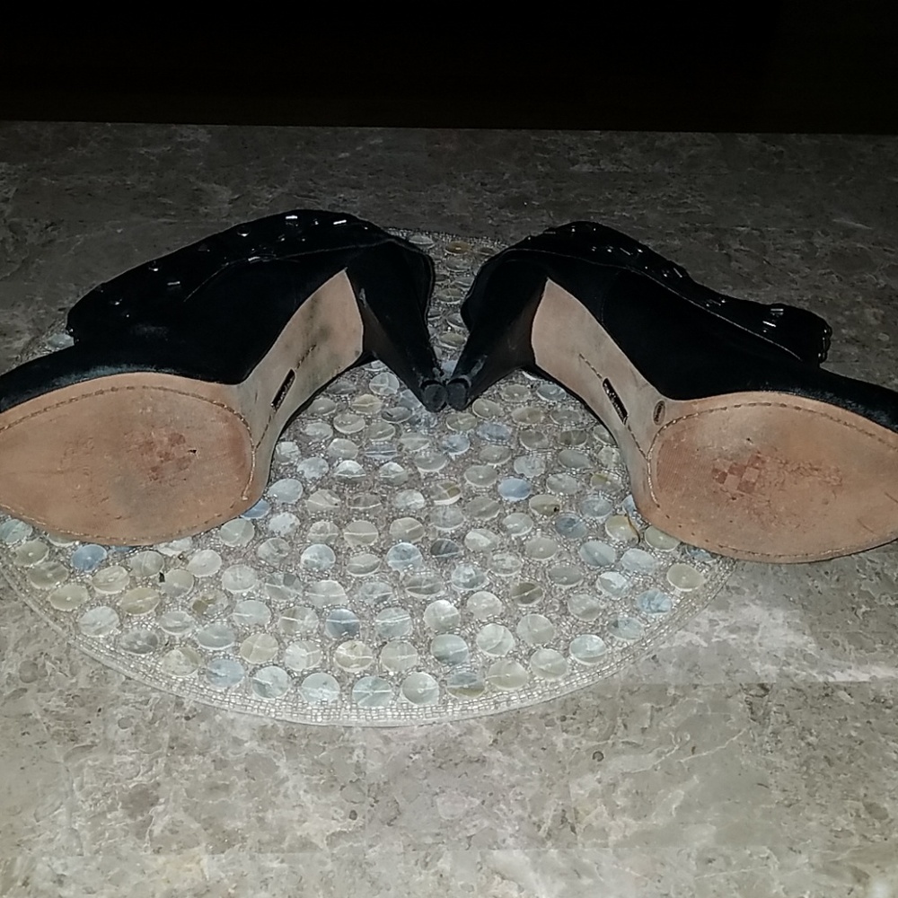 Boots - Picture 4 of 8